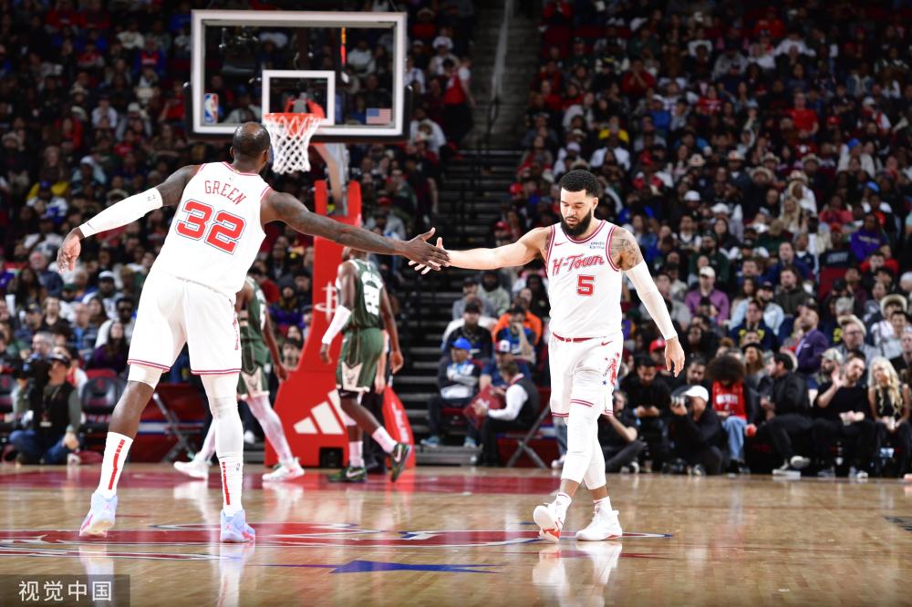 上是对球队 上是对球队