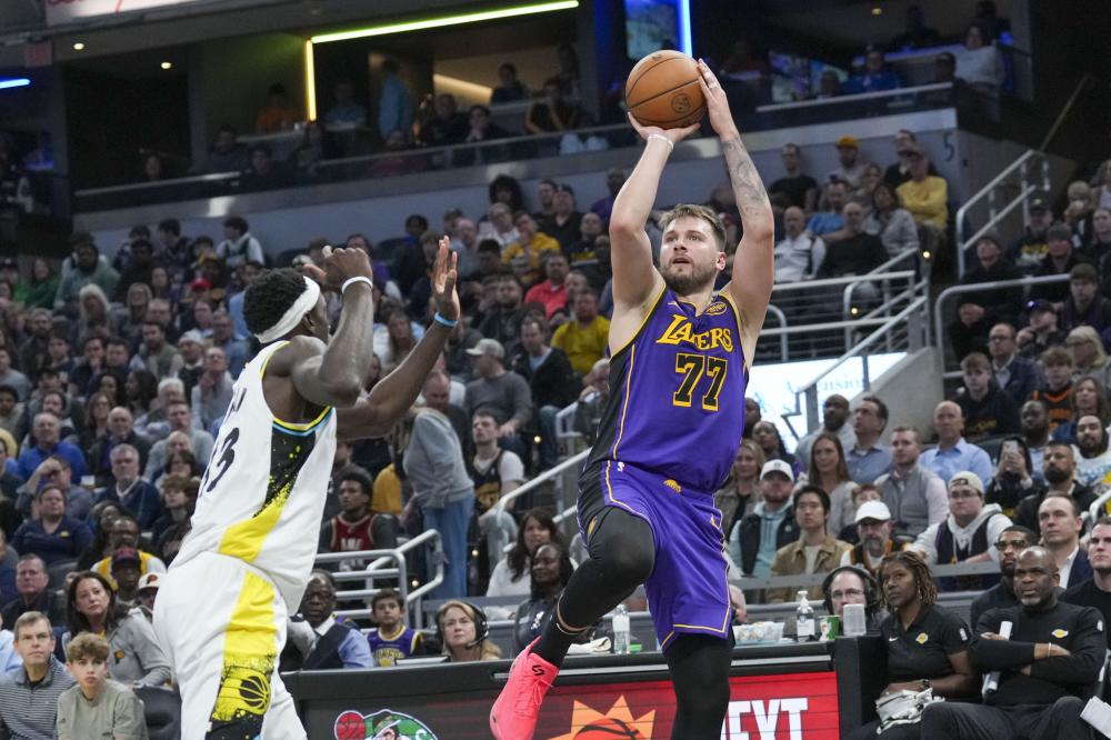 王钰栋在关 王钰栋在关